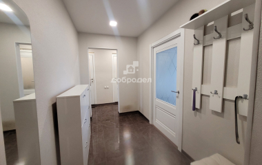 Екатеринбург, ул. Красных командиров,106