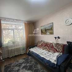 Комната | 75.00 м² | 4 - 4 эт. 00