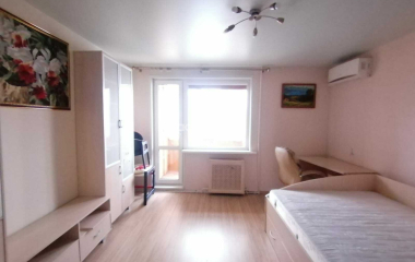Екатеринбург, ул. Викулова,42