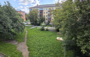 Екатеринбург, ул. Победы,10