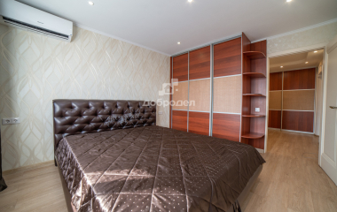 Екатеринбург, ул. Щорса,24