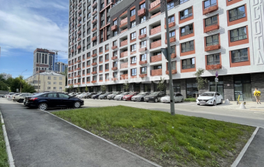 Екатеринбург, ул. Нагорная,12