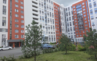 Екатеринбург, ул. Старых Большевиков,52а