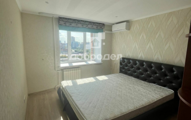 Екатеринбург, ул. Щорса,24