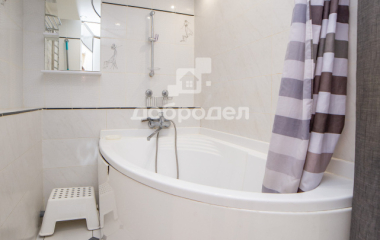 Екатеринбург, ул. Щорса,24