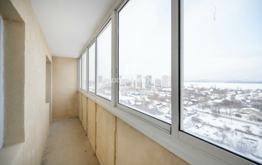 Екатеринбург, ул. Крауля,93