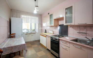 Екатеринбург, ул. Лесная,38а