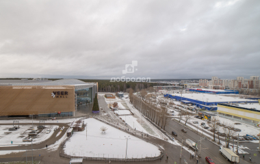 Екатеринбург, ул. Бакинских комиссаров,173