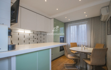 Екатеринбург, ул. Авиаторов,12