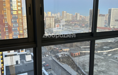 Екатеринбург, ул. Крауля,107/4