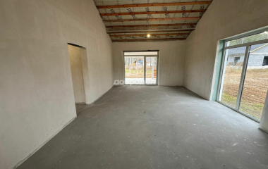 Екатеринбург, п. Заповедник, квартал Жемчужина, д.64