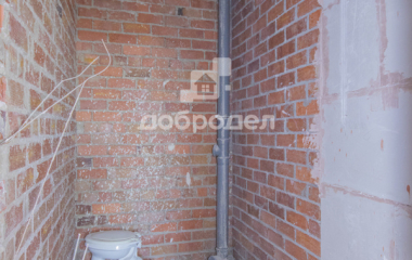 Екатеринбург, ул. Юмашева,18