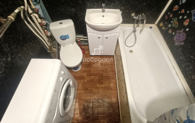 Екатеринбург, ул. Серафимы Дерябиной,49/2