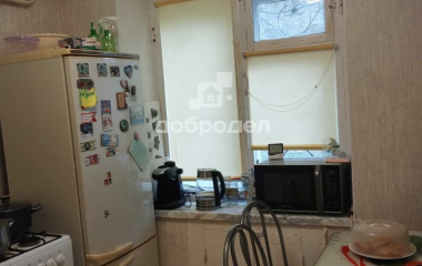 Екатеринбург, ул. Лобкова,34