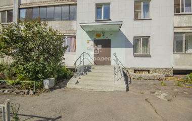 Екатеринбург, ул. Бахчиванджи,8