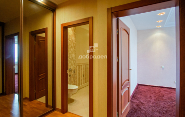 Екатеринбург, ул. Юмашева,15