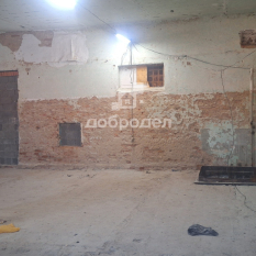 4946.60 м² | 1 - 2 эт. 70