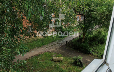 Екатеринбург, ул. Вали Котика,7