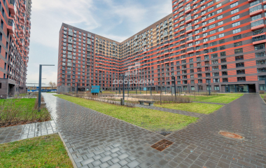 Екатеринбург, пер. Полимерный,9