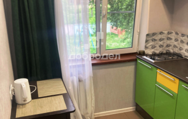 Екатеринбург, ул. Академика Бардина,8