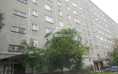 Екатеринбург, ул. 40-летия Комсомола,22