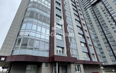 Екатеринбург, ул. Юмашева,11