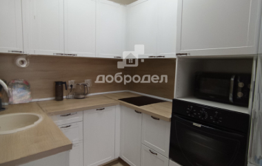Екатеринбург, ул. 40-летия Комсомола,35