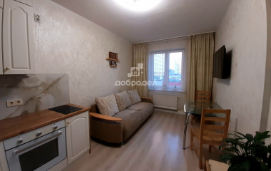 Екатеринбург, ул. Тенистая,8а