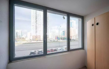 Екатеринбург, пр-кт. Академика Сахарова,51