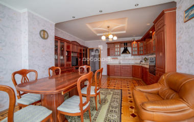 Екатеринбург, ул. Горького,51
