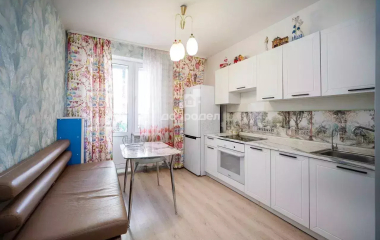 Екатеринбург, пр-кт. Академика Сахарова,51