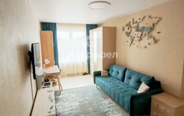 Екатеринбург, ул. Анатолия Мехренцева,38