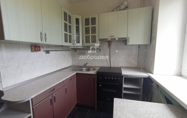 Екатеринбург, пр-кт. Космонавтов,72