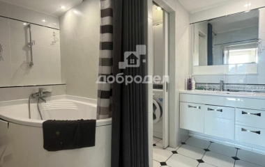 Екатеринбург, ул. Щорса,24