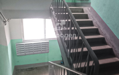 Екатеринбург, ул. Серафимы Дерябиной,49/2