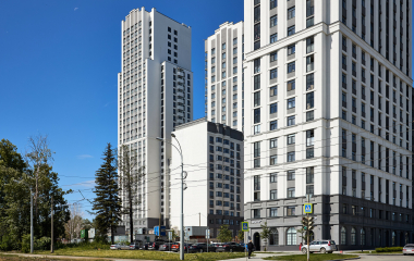Екатеринбург, ул Бакинских комиссаров, 6
