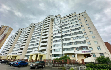 Екатеринбург, ул. Вилонова,20
