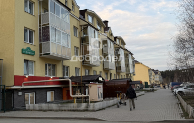 Екатеринбург, ул. Очеретина,12