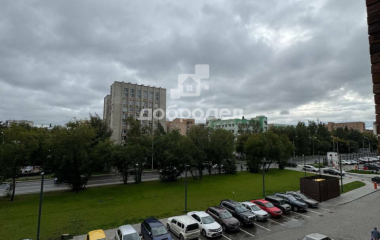 Екатеринбург, ул. Большакова,66