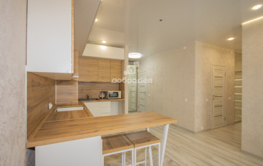 Екатеринбург, ул. Николая Островского,2/2