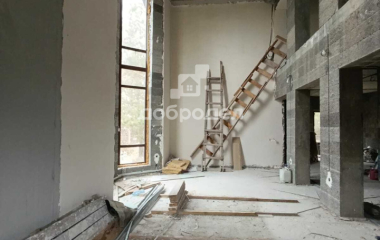 Екатеринбург, Рассоха ЮГ ул. Светлая 4