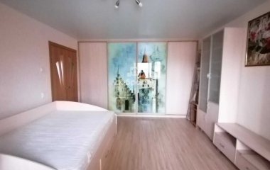 Екатеринбург, ул. Викулова,42