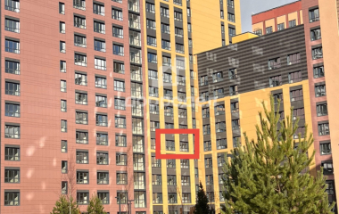 Екатеринбург, б-р. Золотистый,19