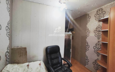 Екатеринбург, ул. 40-летия Комсомола,32/2