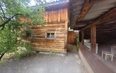 городской округ Среднеуральск, посёлок Мурзинка, ул. Полевая,27