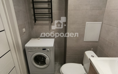 Екатеринбург, ул. Крауля,107