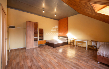 Екатеринбург, ул. Очеретина,8