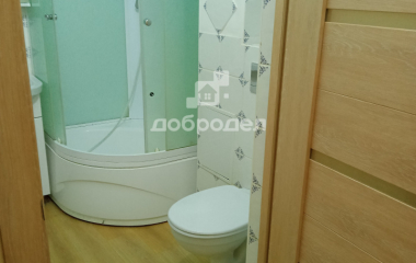 Екатеринбург, ул. Учителей,9