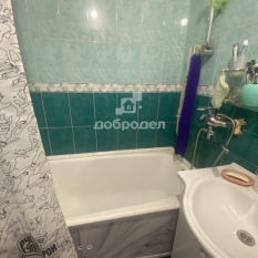 4-к квартира | 74.00 м² | 8 - 9 эт. 50