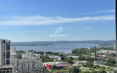 Екатеринбург, ул. Нагорная,12